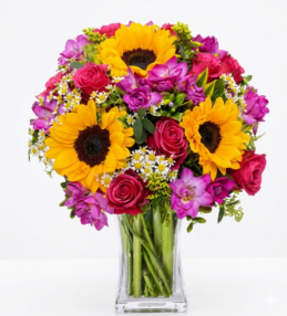Arreglo de Girasoles y Rosas Rojas en Florero de Cristal – Sol Radiante