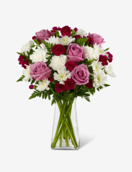 Arreglo de 12 Rosas Mixtas en Florero de Cristal – Reflejo de Otoño
