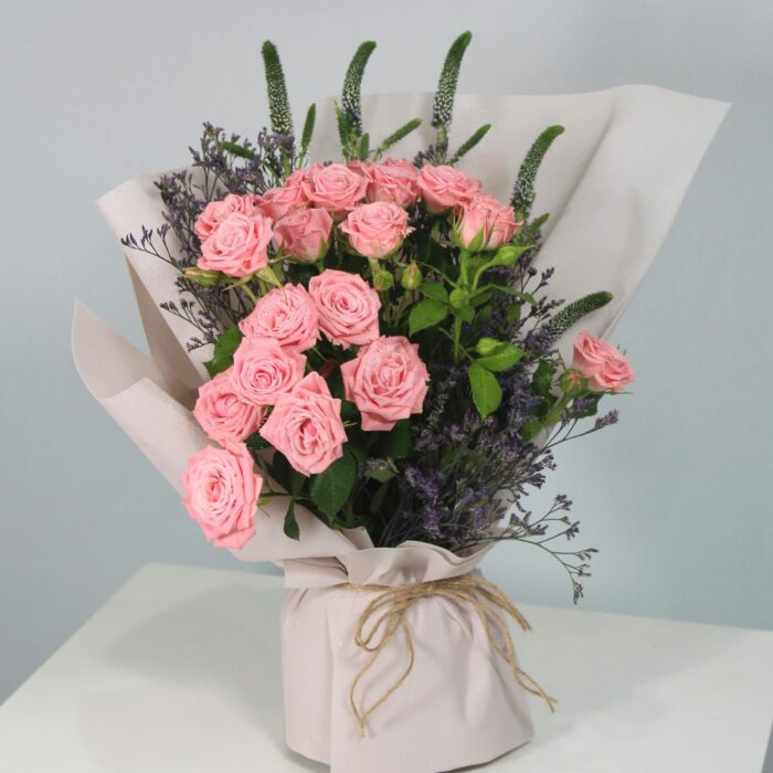 Arreglo de Rosas Rosas en Florero