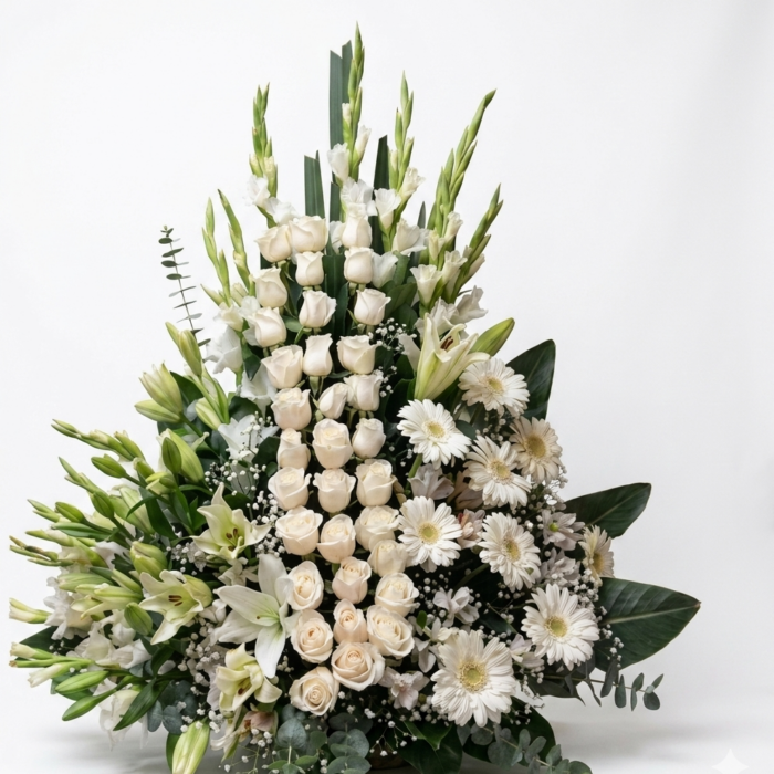 Piramide funebre rosas blancas y gerberas a domicilio en CDMX | Floreshoy